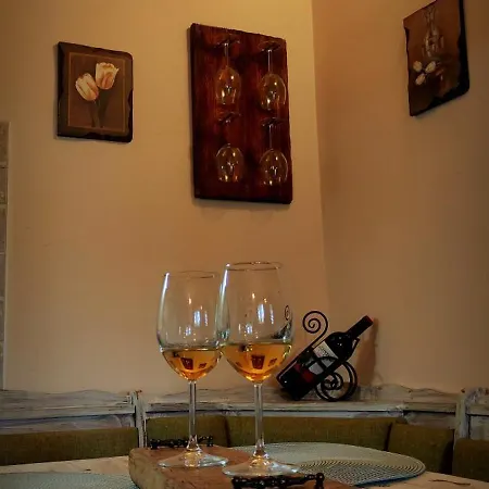 Uki & Sofi Mountain House