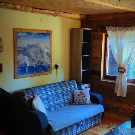 Uki & Sofi Mountain House ゲストハウス 3*