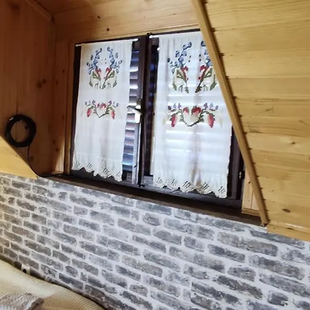 Uki & Sofi Mountain House Kopaonik