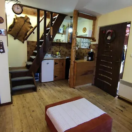 Uki & Sofi Mountain House ゲストハウス コパオニク