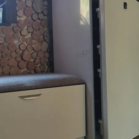 ゲストハウス Uki & Sofi Mountain House コパオニク