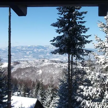 Uki & Sofi Mountain House Guest house *